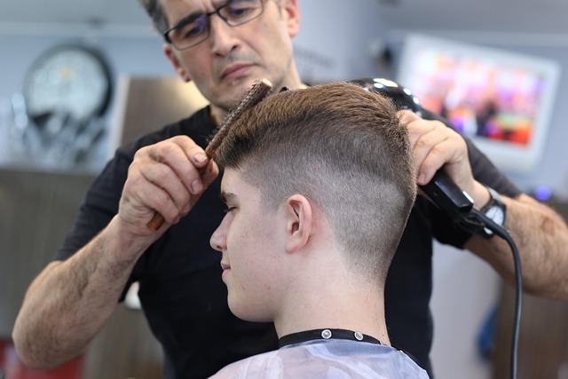Potong Rambut